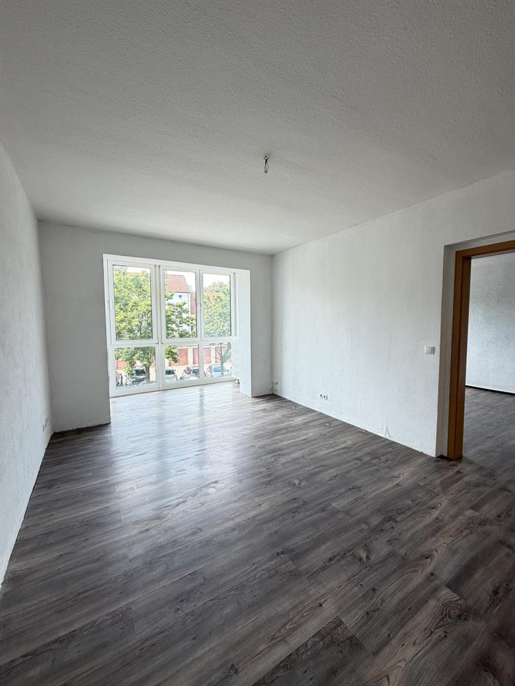 2 Raum- Wohnung in Bitterfelder Innenstadt - Photo 1
